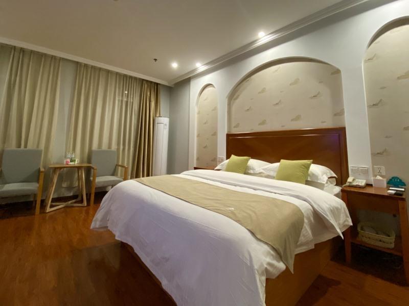 Greentree Inn Shandong Linxi Pingyi Mengyang Road Express Hotel Buitenkant foto