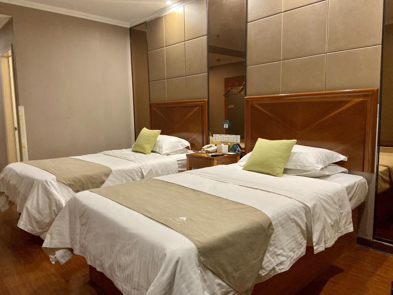 Greentree Inn Shandong Linxi Pingyi Mengyang Road Express Hotel Buitenkant foto